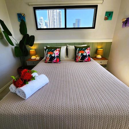 Broadbeach, Stylish Apartment Close To Everything 黄金海岸 外观 照片