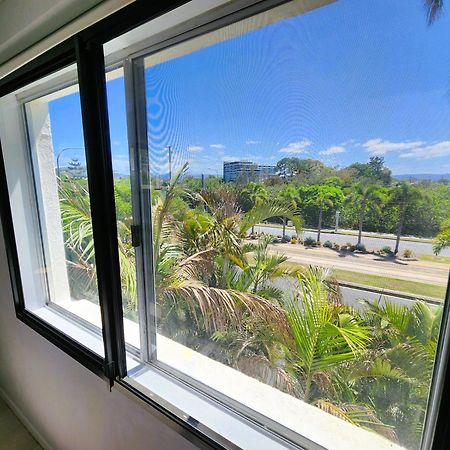 Broadbeach, Stylish Apartment Close To Everything 黄金海岸 外观 照片